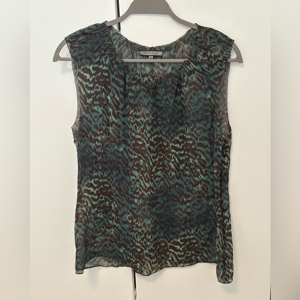 Anne Klein Cheetah Print Cap Sleeve Blouse